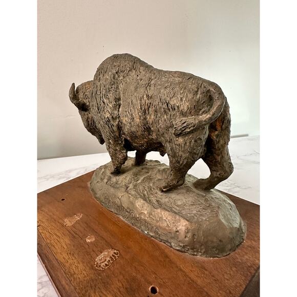 Vintage Bison Sculpture Bob Haynes '76 Western Cowboy Bronze Decor Statue Signed - Picture 4 of 13